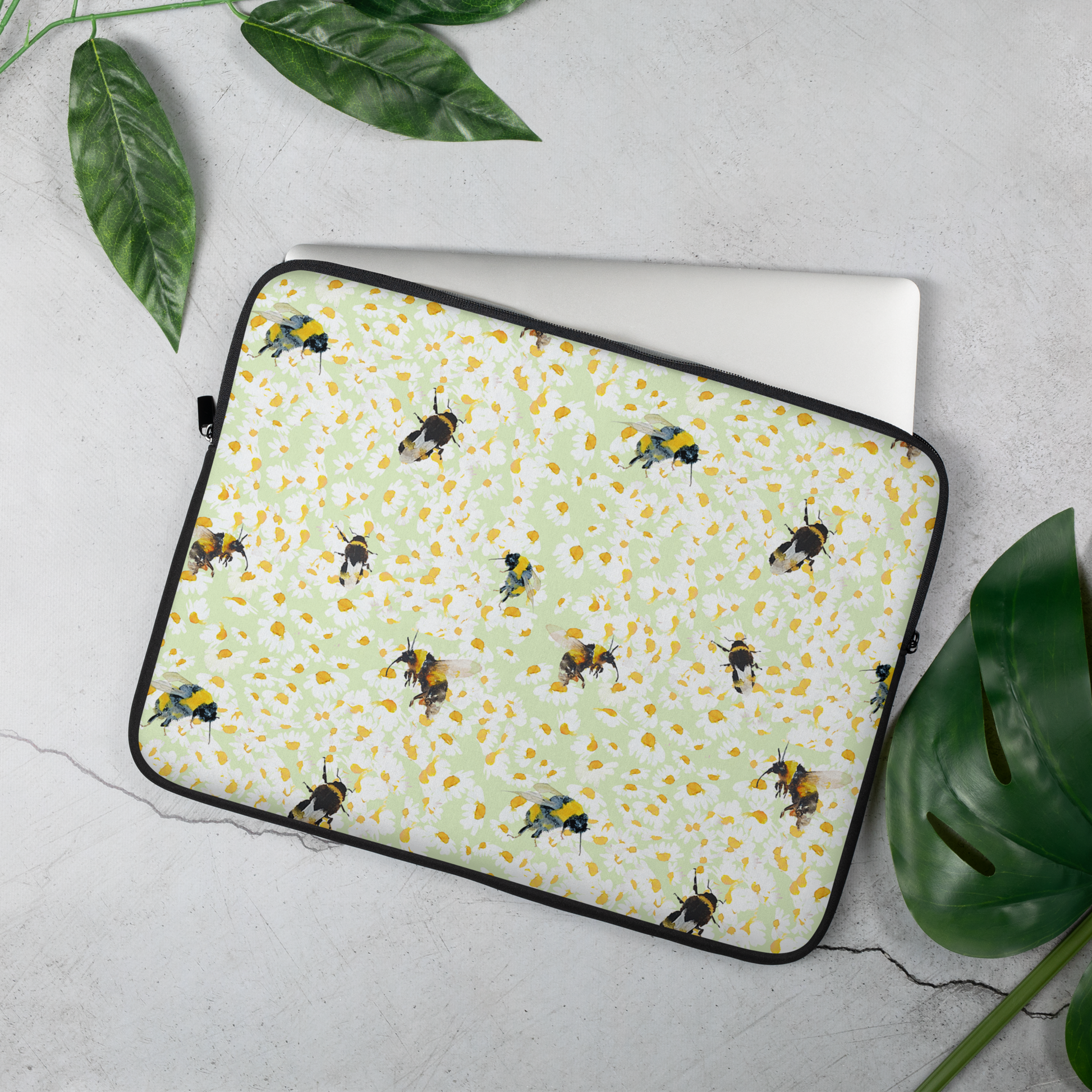 Laptop Sleeve Bee and Daisies Design Pattern